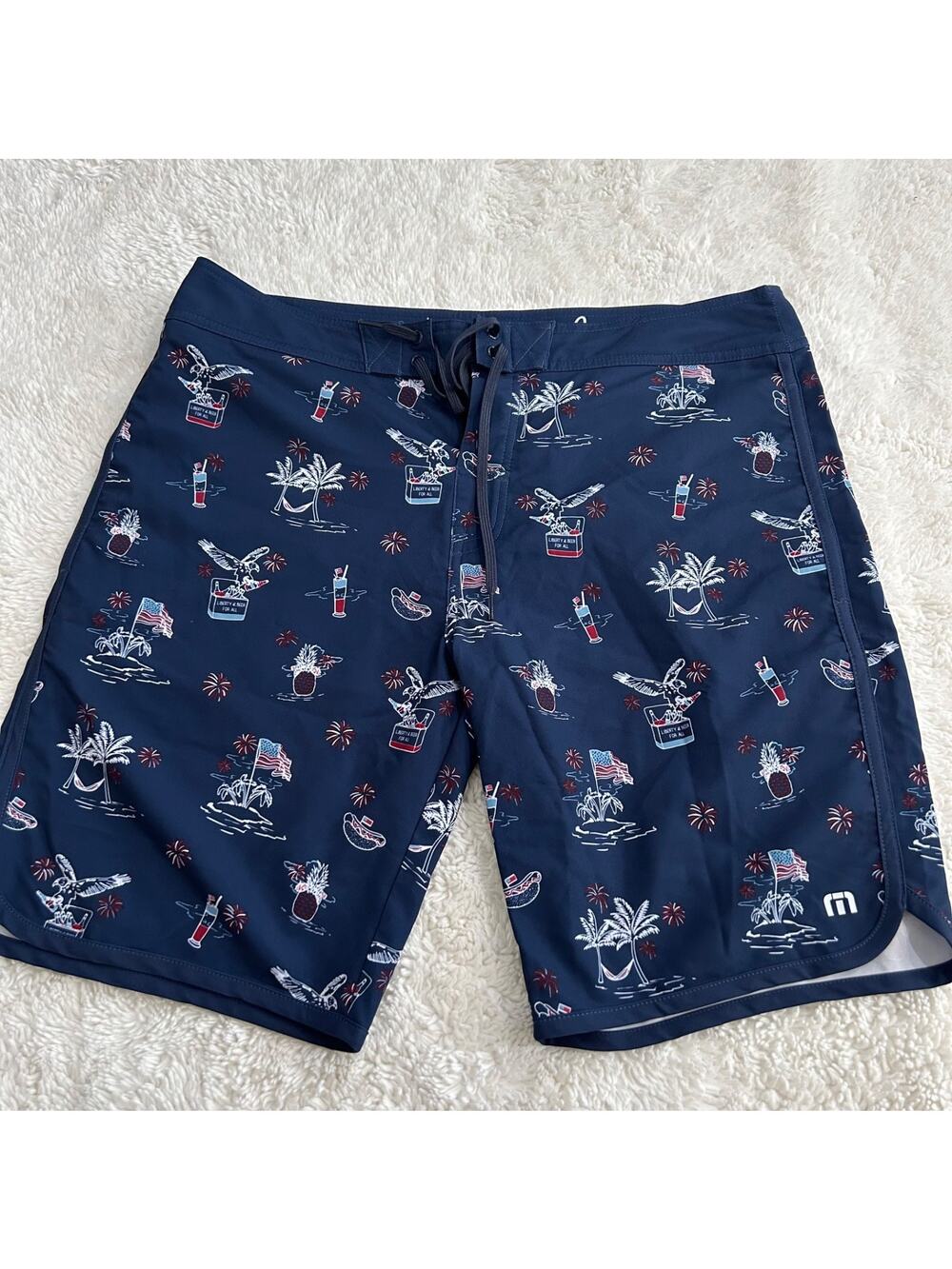Travis Mathew Mens Brilliance Patriotic USA Flag Swim Trunks 35x9 Americana 4th